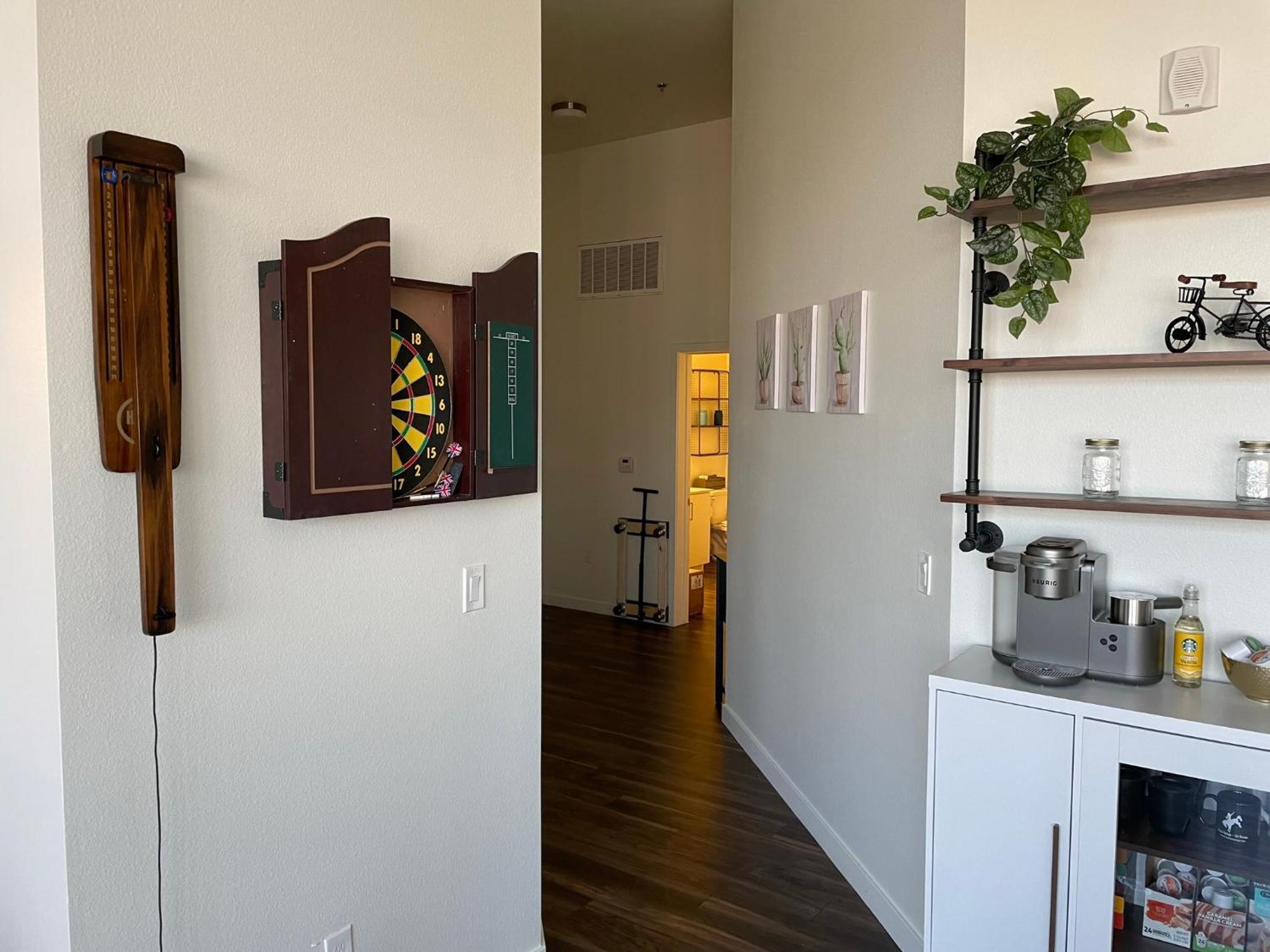 Apartment 3 Bedroom Downtown
